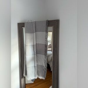 Pottery Barn Acrylic Throw